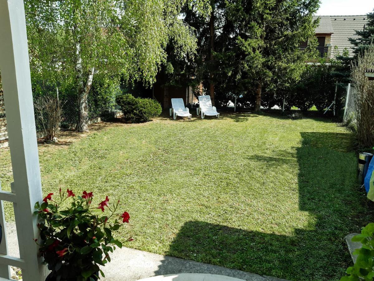 Holiday Home Balatonszarszo Exterior foto